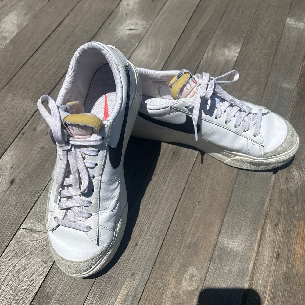 Nike Blazers White and Black